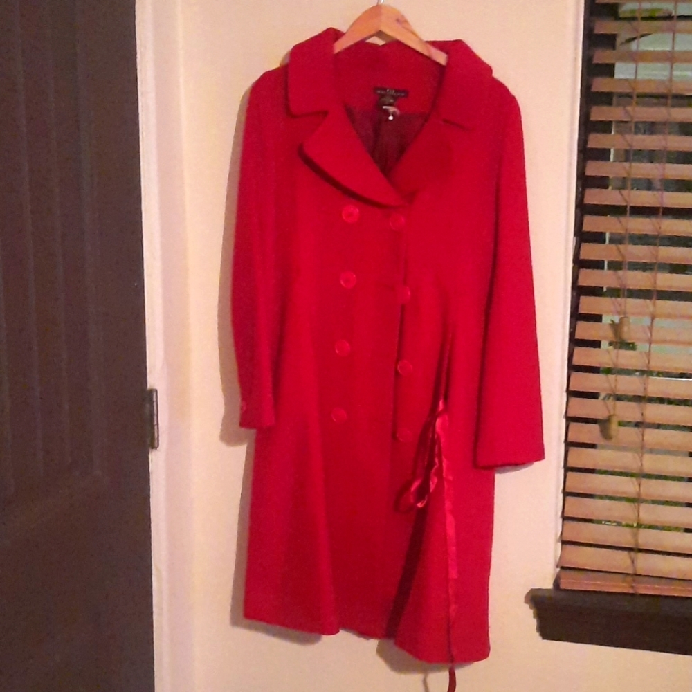 RED WOOL COAT HEART MOON STAR